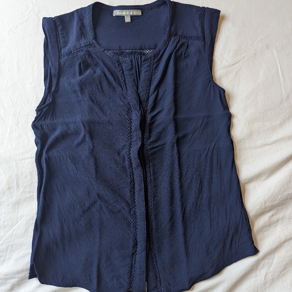 Daniel Rainn Navy Crochet-Trim Sleeveless Button Up Blouse